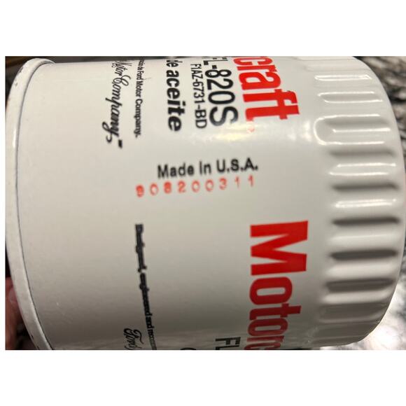 NIB Ford Motorcraft Oil Filter FL-820S F1AZ-6731-BD - Picture 6 of 6